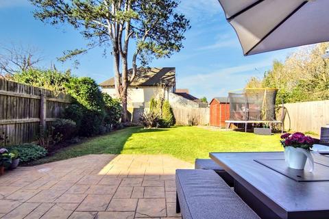 5 bedroom detached house for sale, Kenilworth Road, Balsall Common, Coventry