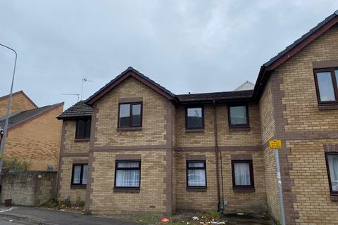 2 bedroom flat to rent, Moira Street, Cardiff