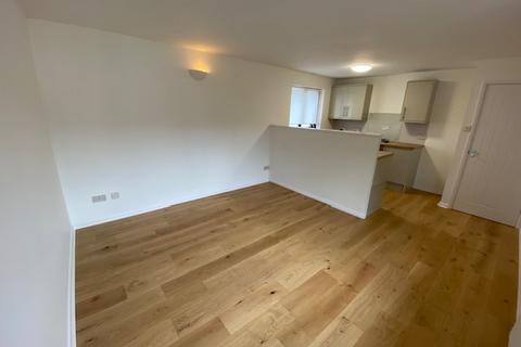 2 bedroom flat to rent, Moira Street, Cardiff