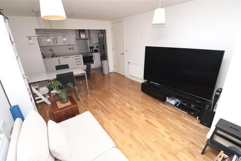 2 bedroom apartment for sale, High Road, Wembley, HA9