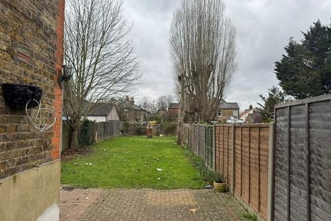 1 bedroom flat to rent, [use Contact Agent Button]