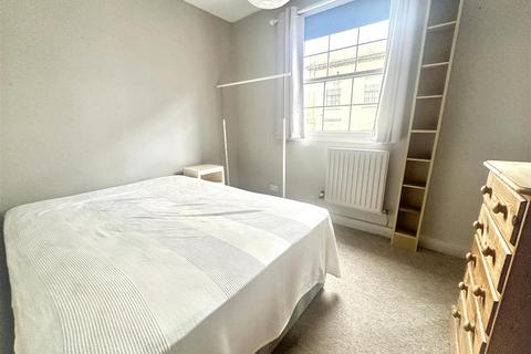undefined, Cornwallis Crescent Clifton Bristol