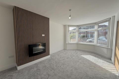 3 bedroom semi-detached house for sale, Tabley Grove, Timperley, Altrincham