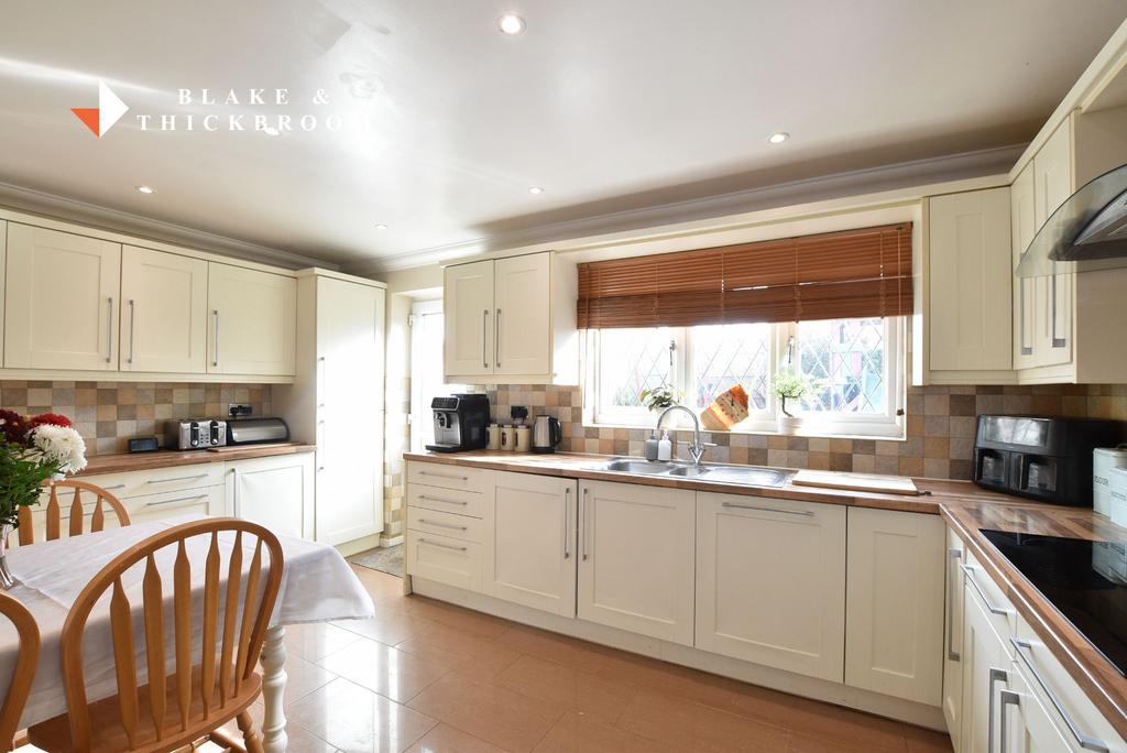 Kitchen diner