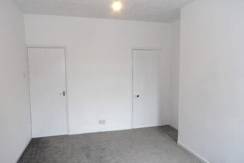 2 bedroom terraced house to rent, Somerset Road,Hyde Park,Doncaster, DN1