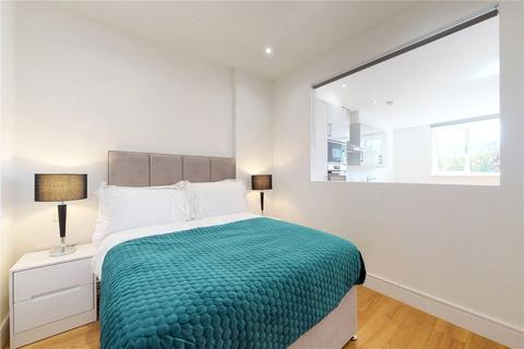 1 bedroom flat to rent, Park Avenue, Bushey, Hertfordshire, WD23