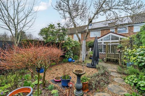 3 bedroom terraced house for sale, Stane Street Close, Codmore Hill, RH20
