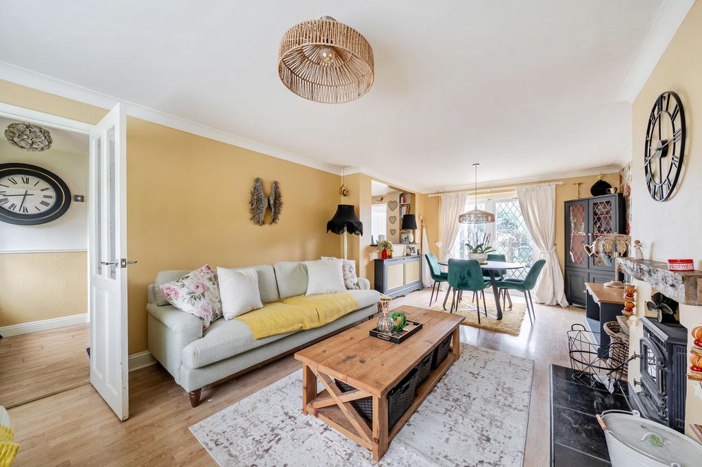 Sitting / Dining Room
