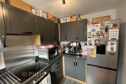 2 bedroom end of terrace house for sale, Wintergreen Gardens, Newport, Isle of Wight