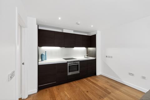 2 bedroom flat for sale, Crampton Street, London