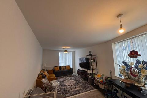 2 bedroom apartment to rent, Suffield Lodge,  High Wycombe,  HP11