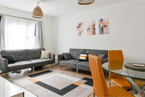 2 bedroom apartment for sale, West Cotton Close, Northampton, NN4