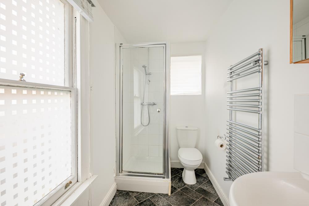 Shower room.jpg