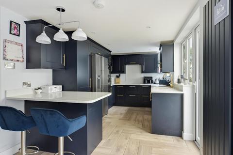 4 bedroom semi-detached house for sale, Evesham Road, Stratford-upon-Avon