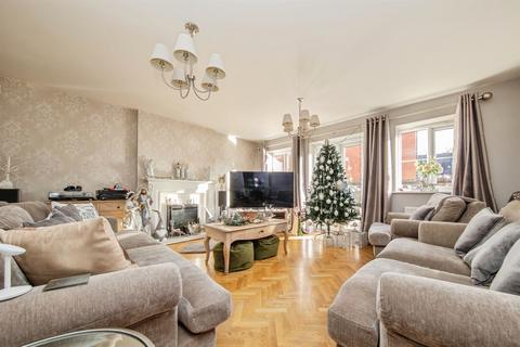 5 bedroom detached house for sale, Murray Mcpherson Parade, Colchester