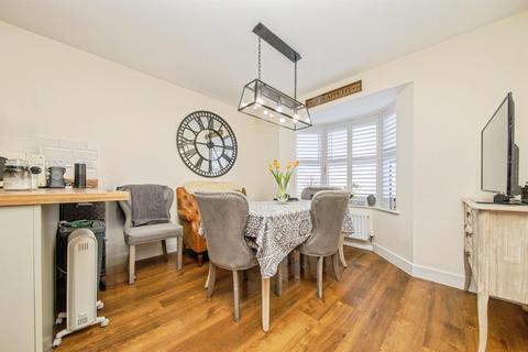 5 bedroom detached house for sale, Murray Mcpherson Parade, Colchester