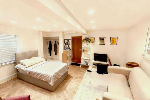 undefined, Vine House, The Green, Blackmore, Blackmore, Ingatestone