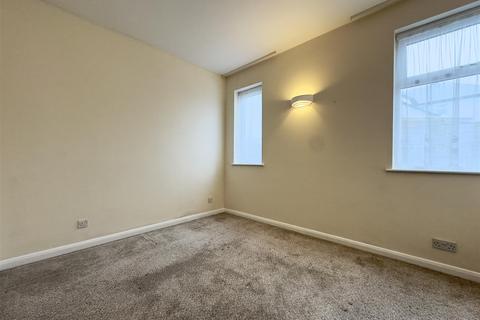 undefined, Ulalia Road, Cornwall TR7