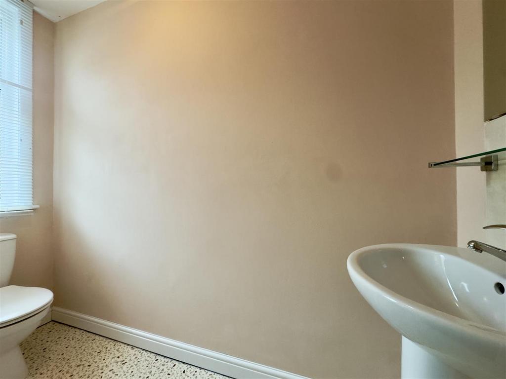 Separate WC