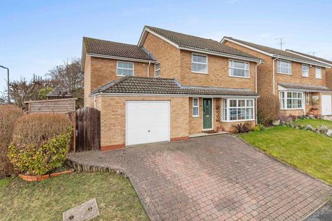 5 bedroom detached house for sale, Sunnycroft, High Wycombe HP13