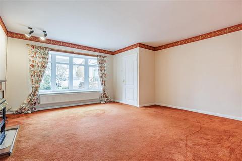 3 bedroom link detached house for sale, Thornhill, North Weald