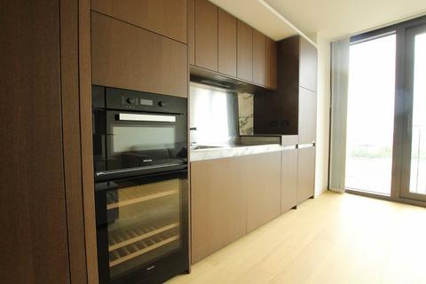 Studio to rent, Casson Square, London SE1
