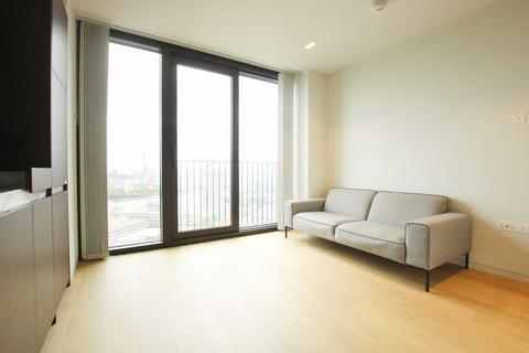 Studio to rent, Casson Square, London SE1