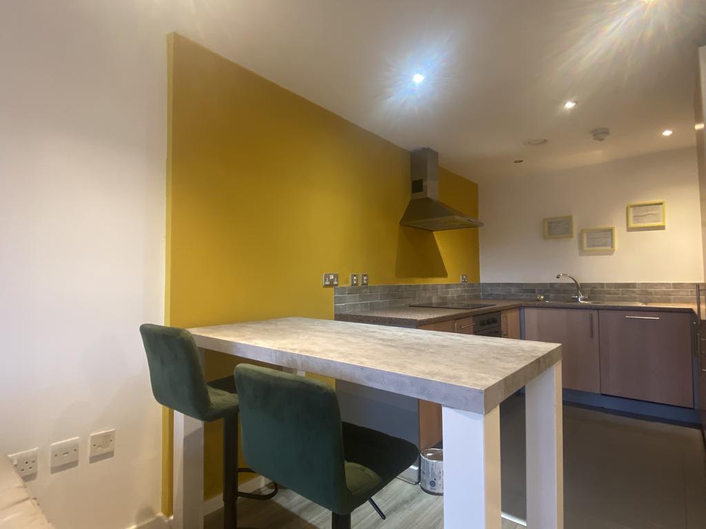 Apartment in Liverpool - View 5