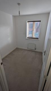 3 bedroom semi-detached house to rent, Kay Grove, Oakridge Park, Milton Keynes