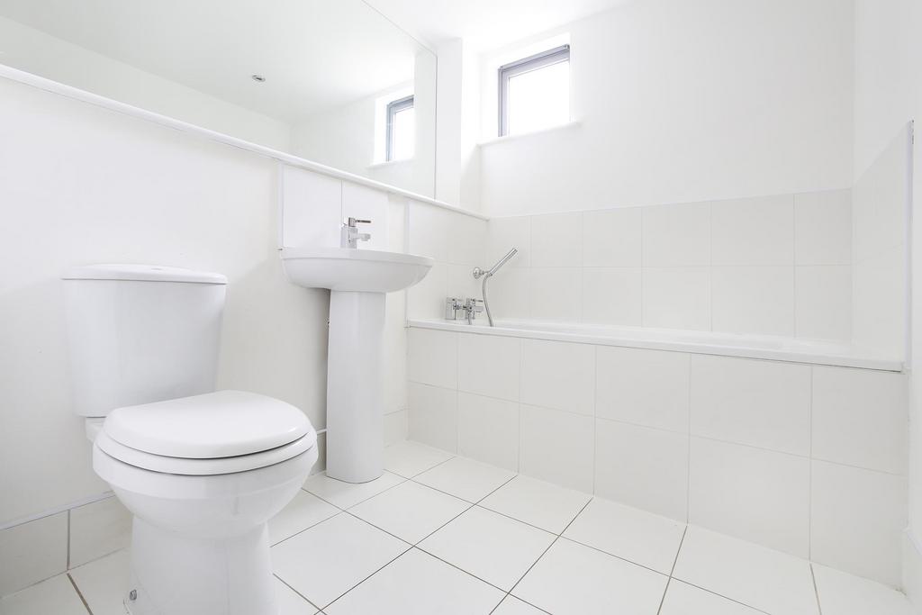 Bathroom ()