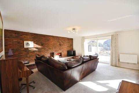 4 bedroom detached house for sale, Perry Street, Billericay