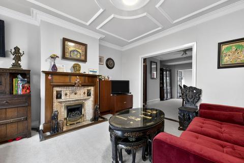 4 bedroom terraced house for sale, Roding Road, Loughton, IG10
