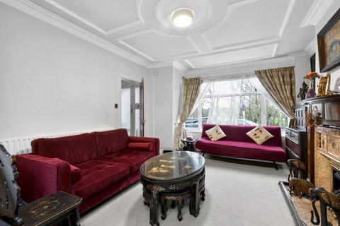 4 bedroom terraced house for sale, Roding Road, Loughton, IG10