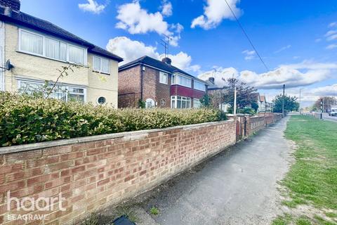 3 bedroom semi-detached house for sale, Sundon Park Road, Luton