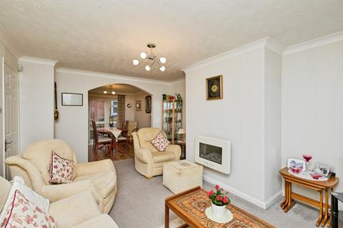 4 bedroom detached house for sale, Clipstone Gardens, Oakwood, Derby
