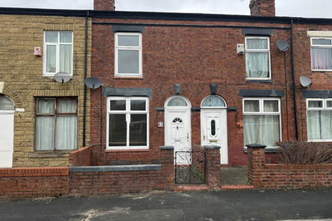 2 bedroom terraced house for sale, Torkington Street, Edgeley