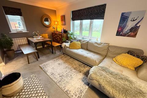 2 bedroom flat for sale, Keats Drive, Macclesfield