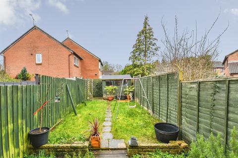 2 bedroom end of terrace house for sale, Warwick Close, CHIPPENHAM