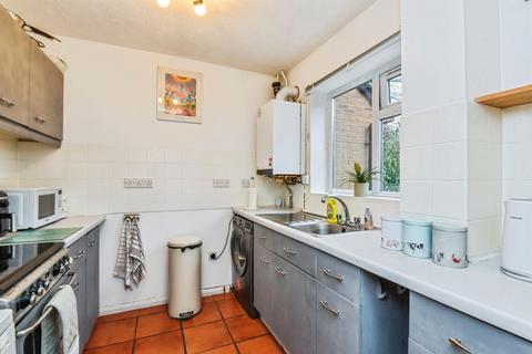2 bedroom end of terrace house for sale, Warwick Close, CHIPPENHAM