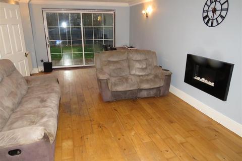 4 bedroom detached house for sale, Kingsleigh Drive, Birmingham B36