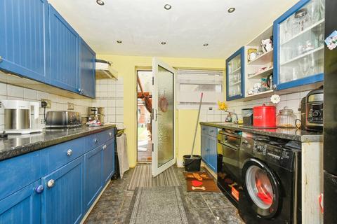 undefined, Raleigh Avenue, Swindon