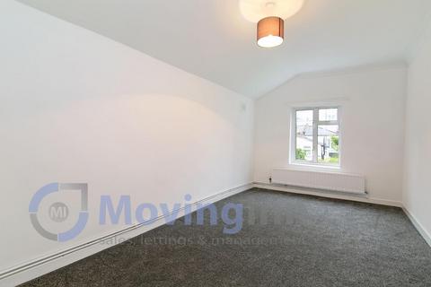 1 bedroom flat to rent, Kirkwood Road, Peckham, SE15 2DG