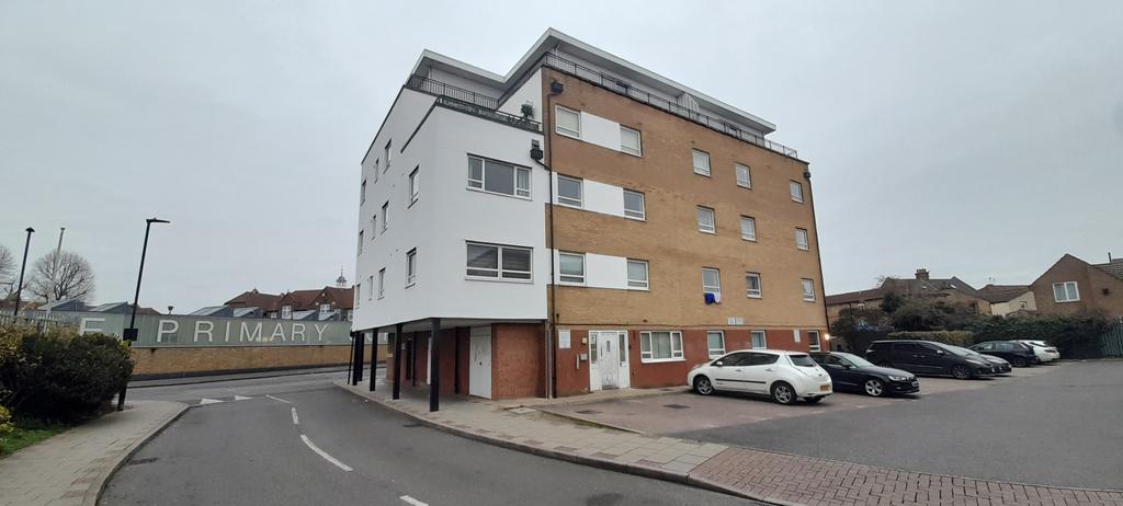 1 Bedroom Flat for Sale