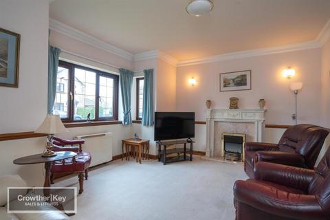 undefined, Woodside, Buxton