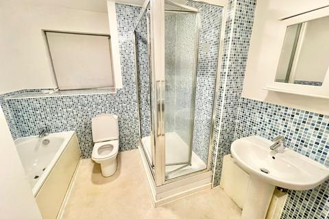 4 bedroom detached house for sale, Catherine Street, Reading RG30