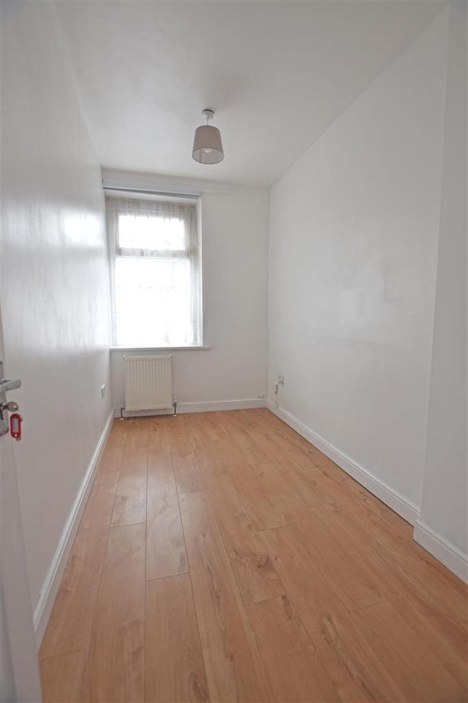 Bedroom2.jpg