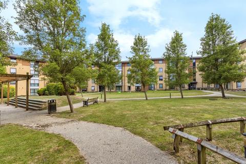 1 bedroom apartment for sale, Commonwealth Drive, CRAWLEY