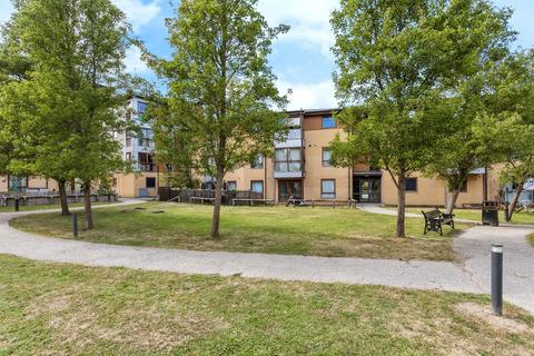 undefined, Commonwealth Drive, CRAWLEY