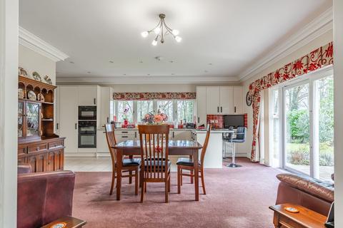 3 bedroom detached bungalow for sale, A beautifully presented three-bedroom detached bungalow designed exclusively for the over-55s in Sheringham
