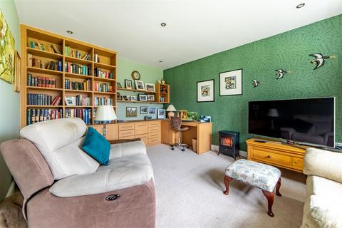 4 bedroom detached house for sale, Western Way, Newcastle Upon Tyne NE20